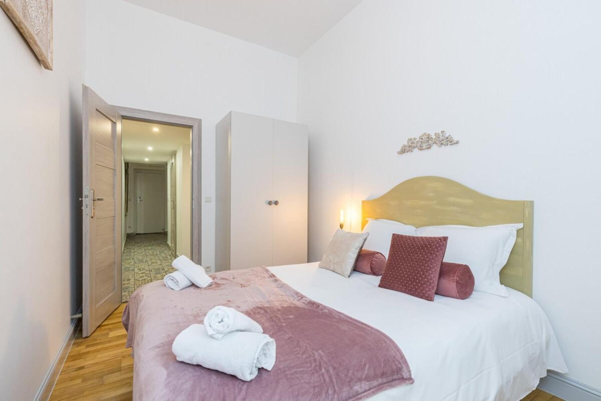 Fricero - Comfortable 5 People- 200M Near The Sea Nizza Exterior foto