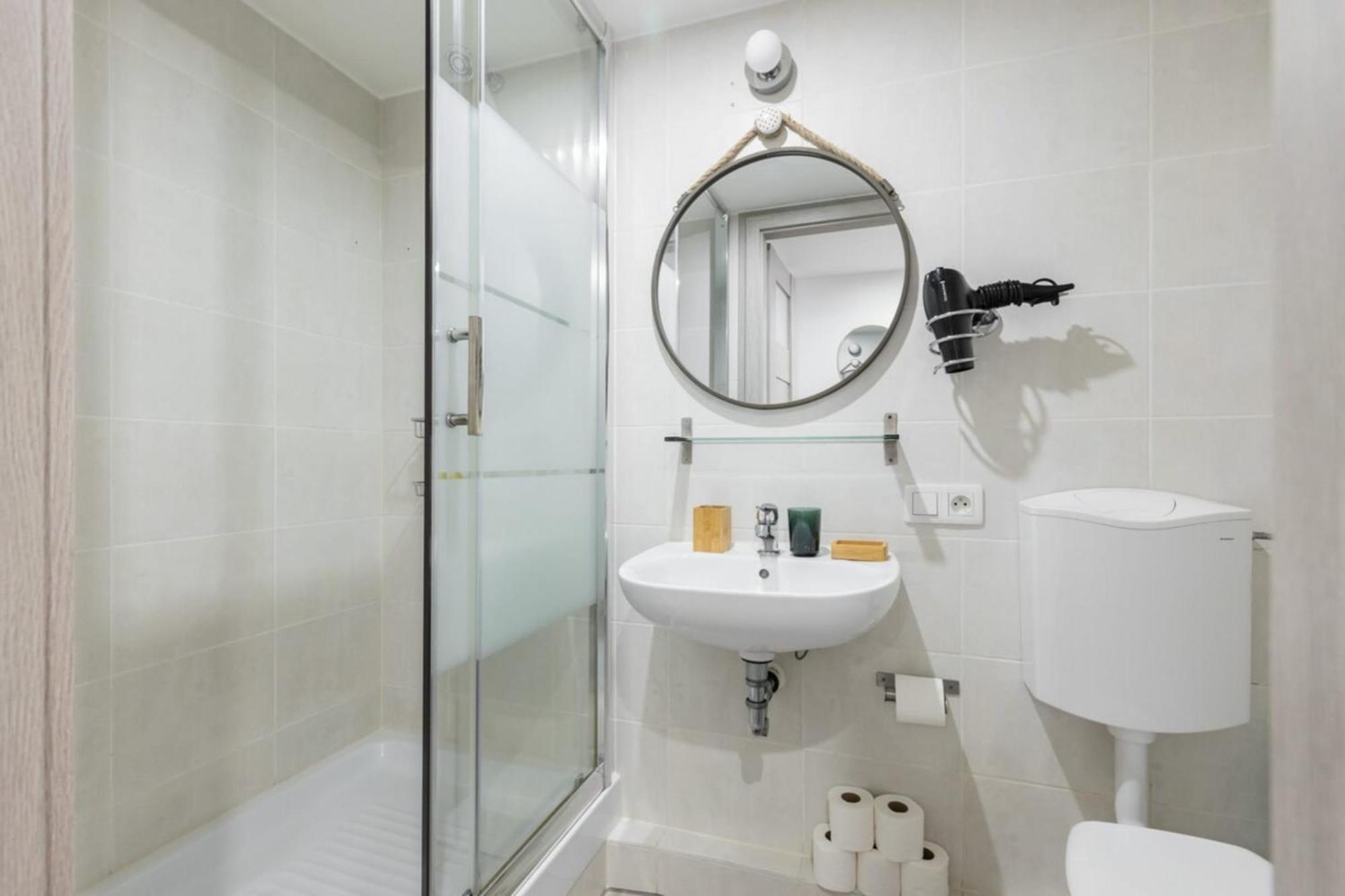 Fricero - Comfortable 5 People- 200M Near The Sea Nizza Exterior foto